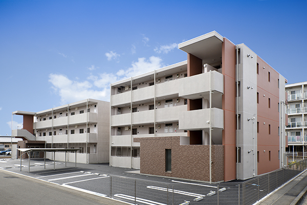 坂戸市関間_賃貸マンション_若葉駅_建築_株式会社渋沢_Dear Leaf関間_外観